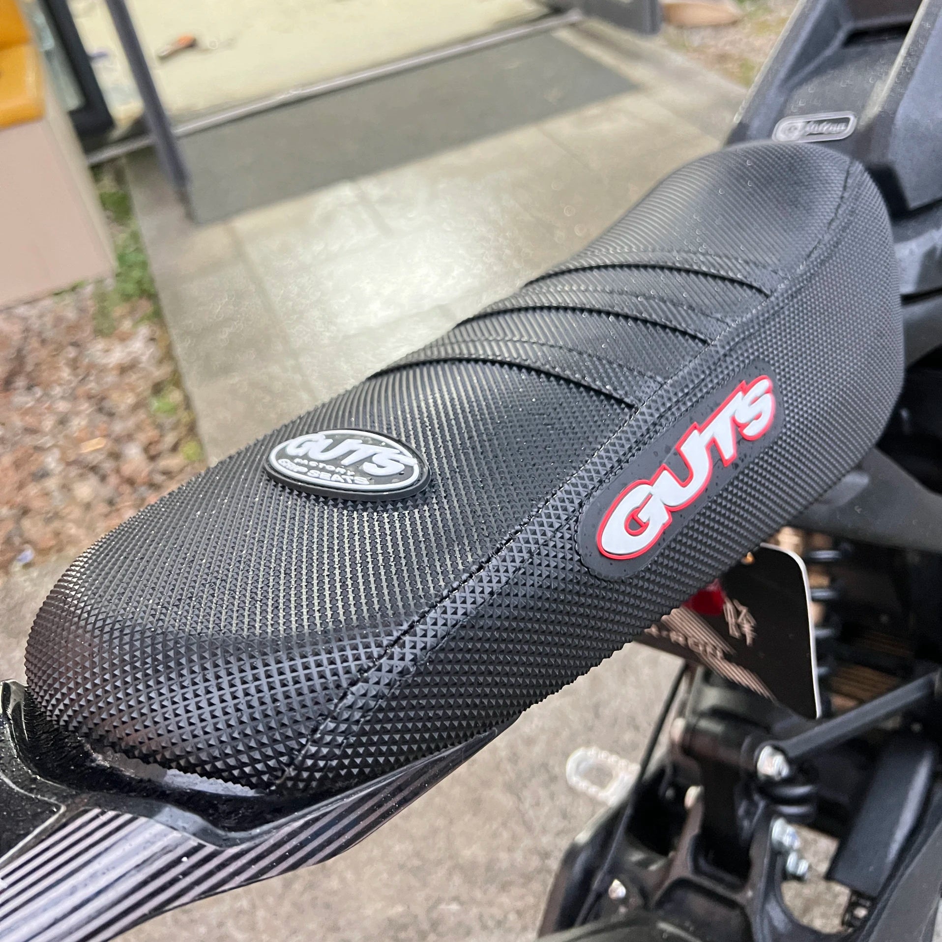 Pro Ribbed Anti-Slip Waterproof Cushion Cover
